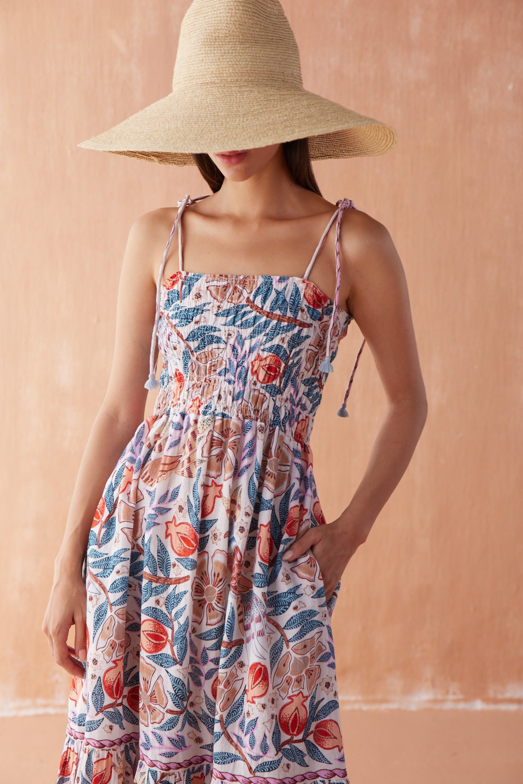 Omika Adley Maxi