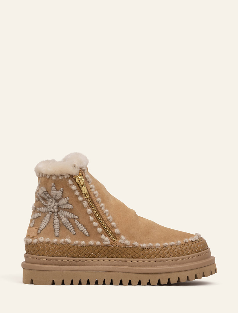 Setsu Floral Boot