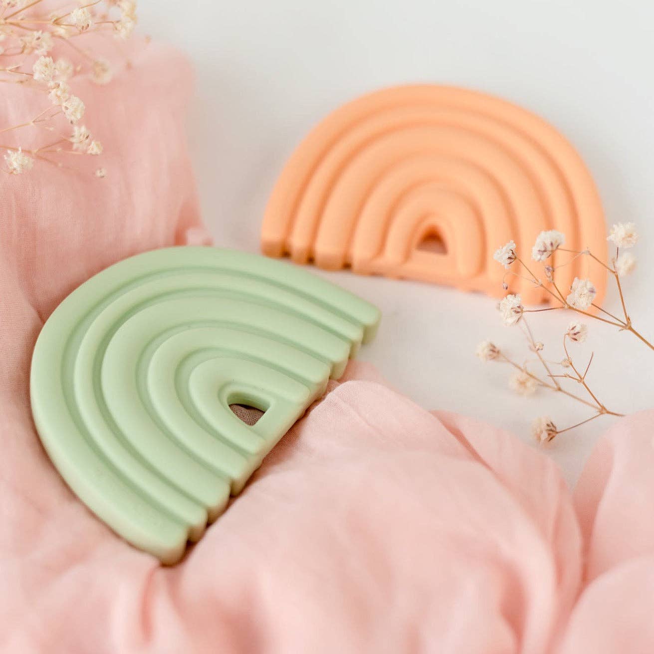 OB Designs Silicone Rainbow Teether | Peach